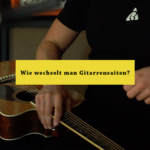 Wie man eine Gitarre besaitet - 6 superleichte Schritte